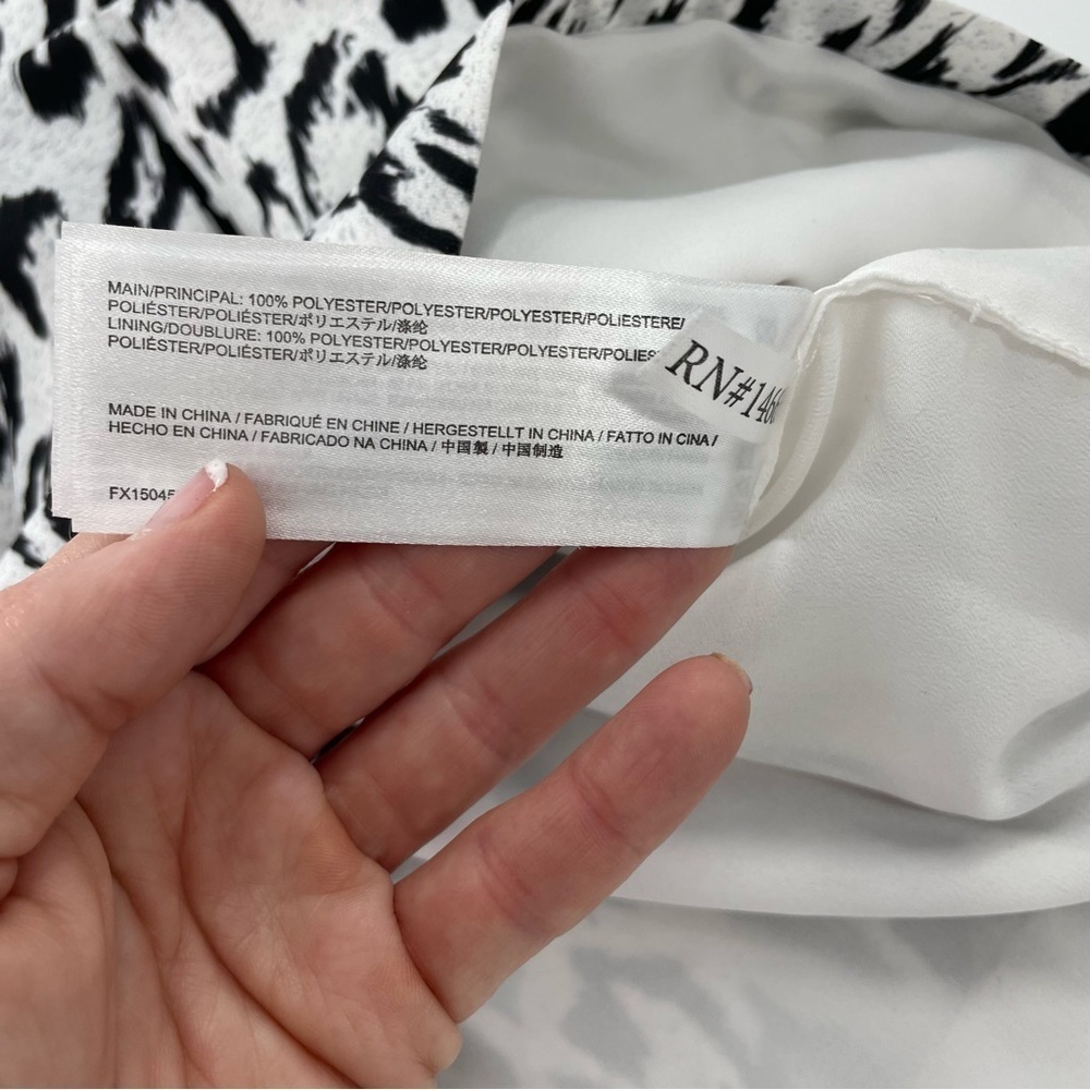 Finders Keepers Diamond Cheetah‎ Black and White Playsuit Open Back Romper - Picture 9 of 13